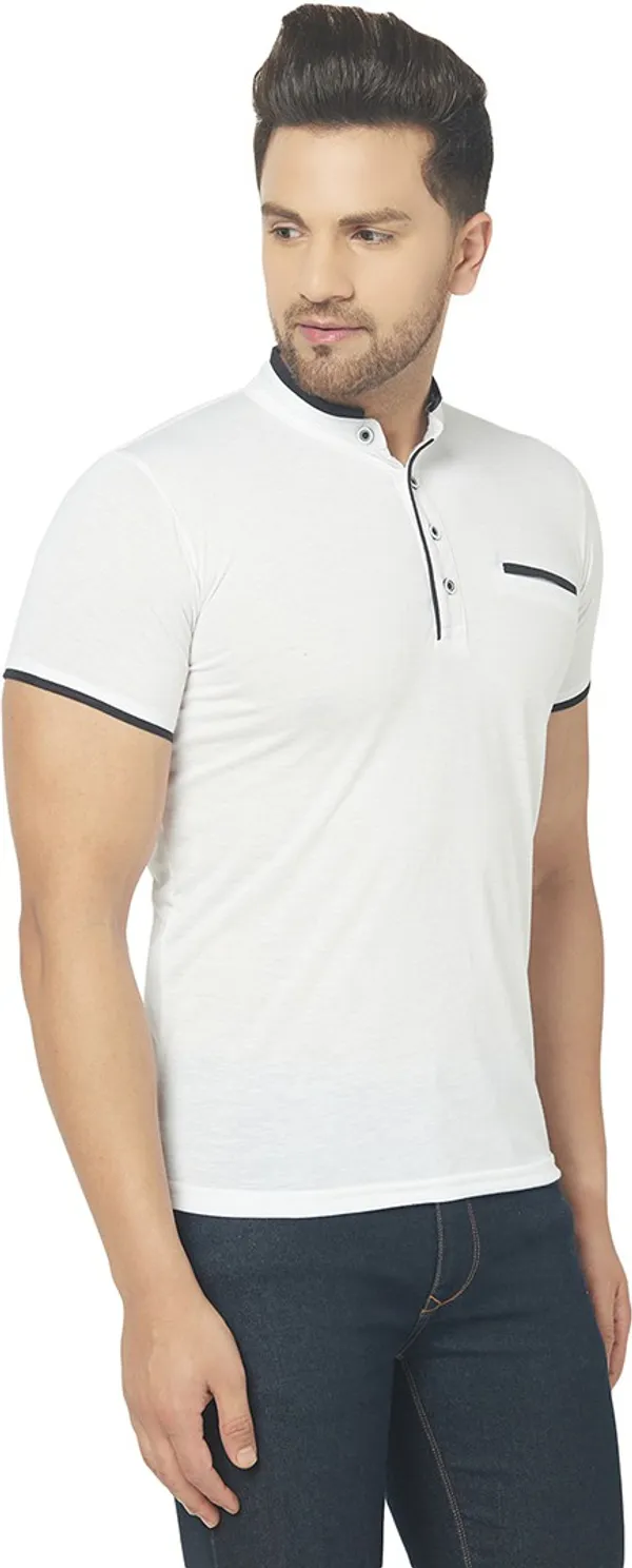 White_Cotton_Solid_Henley_Neck_Regukar_Fit_T-Shirt_For_Men