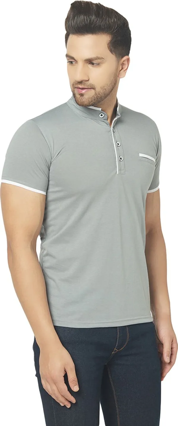 Grey_Cotton_Solid_Henley_Neck_Regukar_Fit_T-Shirt_For_Men
