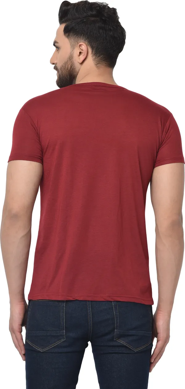 Maroon_Cotton_Solid_V_Neck_Regukar_Fit_T-Shirt_For_Men