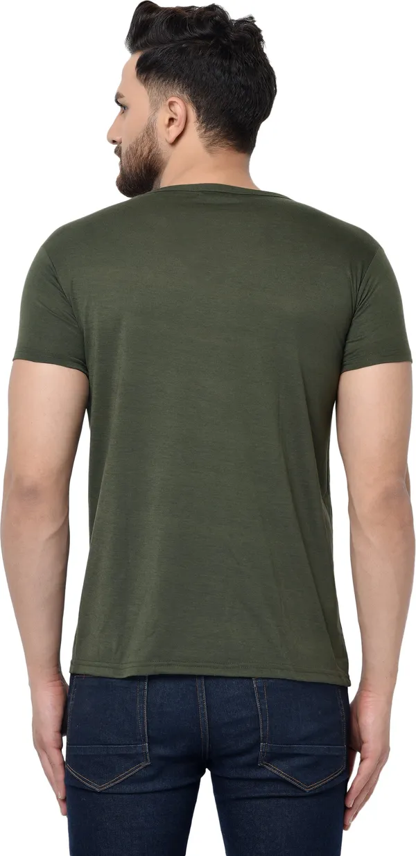 Dark_Green_Cotton_Solid_V_Neck_Regukar_Fit_T-Shirt_For_Men