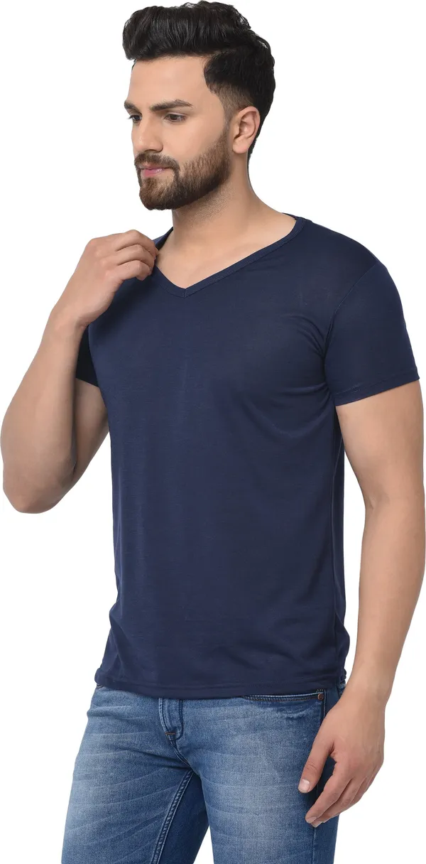 Dark_Blue_Cotton_Solid_V_Neck_Regukar_Fit_T-Shirt_For_Men