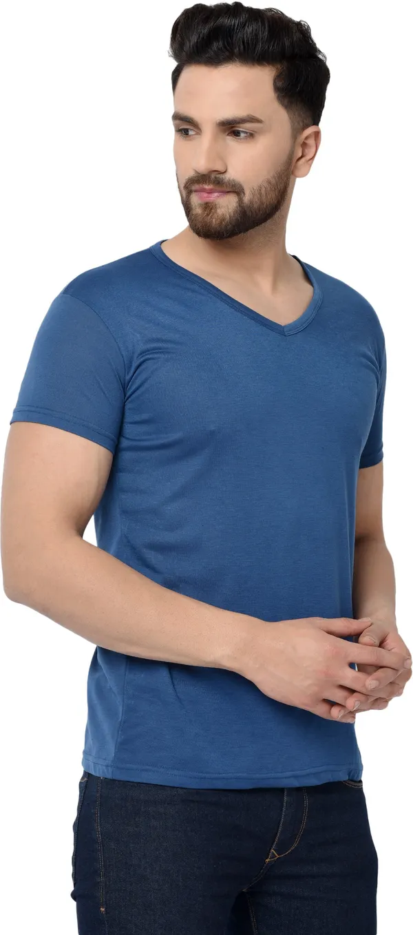 Dark_Blue_Cotton_Solid_V_Neck_Regukar_Fit_T-Shirt_for_men