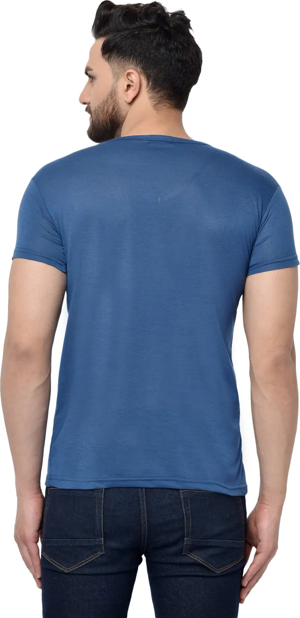 Dark_Blue_Cotton_Solid_V_Neck_Regukar_Fit_T-Shirt_for_men