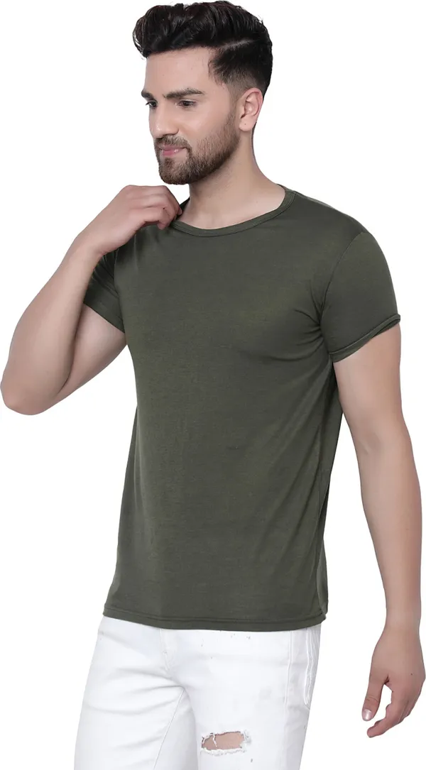 Green_Cotton_Solid_Men_Round_Neck_Regukar_Fit_T-Shirt_For_Men