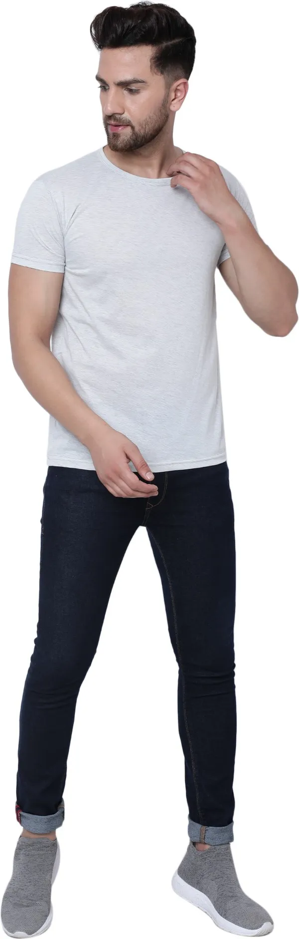 Grey_Cotton_Solid_Round_Neck_Regukar_Fit_T-Shirt_For_Men