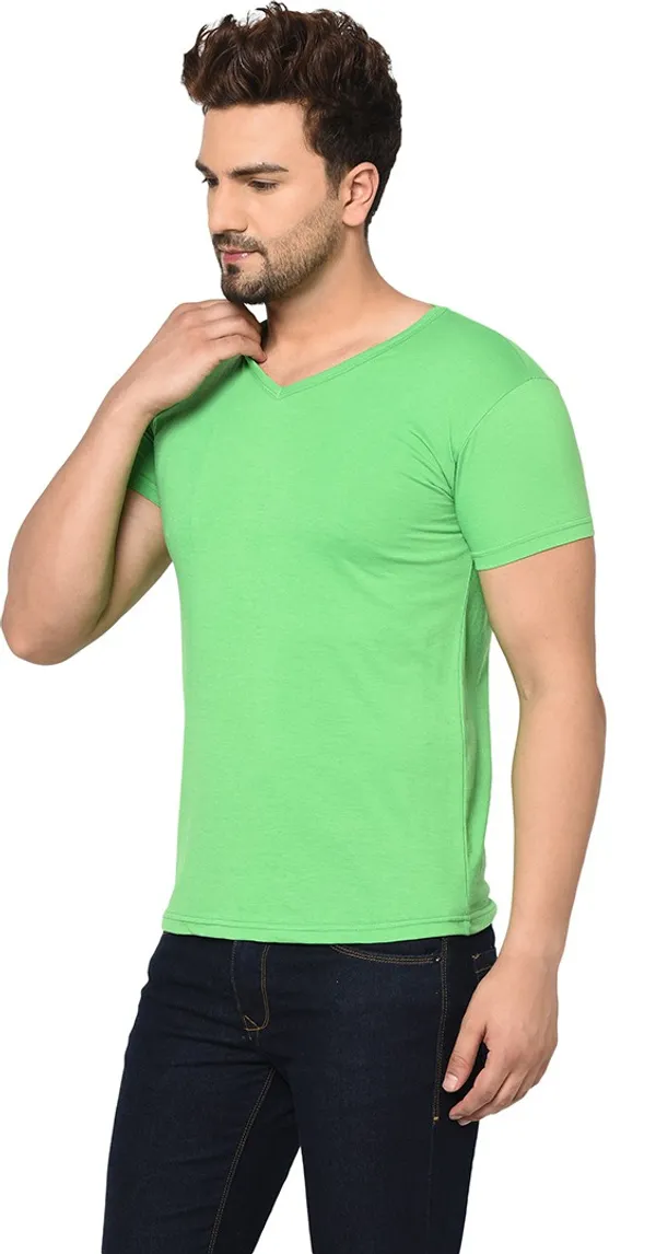 Green_Cotton_Solid_V_Neck_Regukar_Fit_T-Shirt_for_men