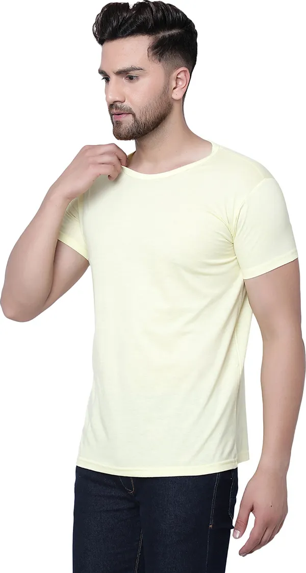 Yellow_Cotton_Solid_Round_Neck_Regukar_Fit_T-Shirt_For_Men
