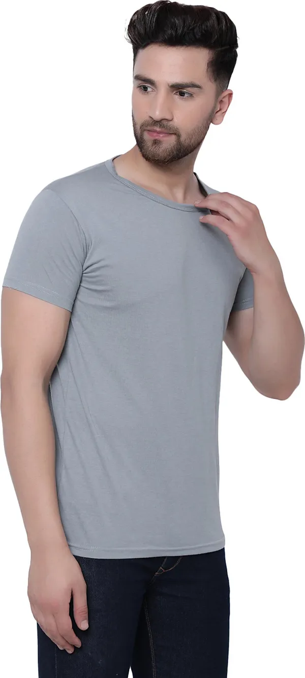 Grey_Cotton_Solid_Round_Neck_Regukar_Fit_T-Shirt_For_Men