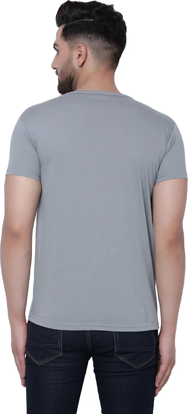 Grey_Cotton_Solid_Round_Neck_Regukar_Fit_T-Shirt_For_Men