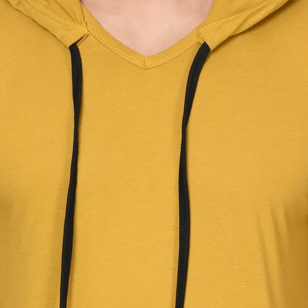 Yellow_Cotton_Solid_Scoop_Neck_Regukar_Fit_T-Shirt_For_Men
