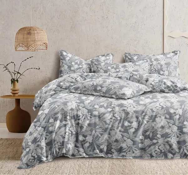 DECOR2ADMIRE_300_TC_Super_King_Size_Glace_Cotton_Printed_Bedsheet_with_2_Pillow_Covers_-_108"_x_108"_(275cm_x_275cm)_(Grey_Floral_Print)