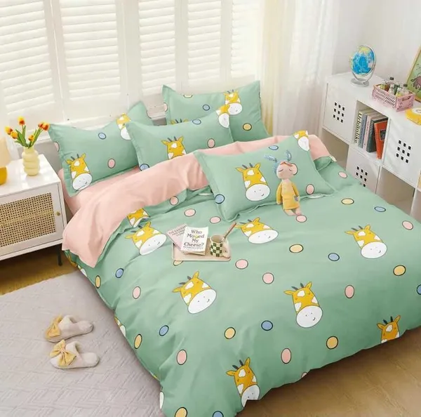 Green_Kids_Special_Premium_Glace_Cotton_350_Queen_Size_Double_Bedsheet_With-2_Pillow_Covers_Set:90"x100"