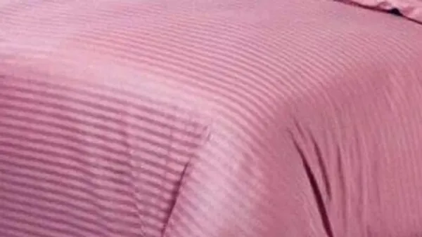 Pink_Cotton_Plain_Stripe_Queen_Size_Double_Bedsheet_For_Double_Bed_With-Two_Pillow_Covers(Queen)(90*100_Inches)