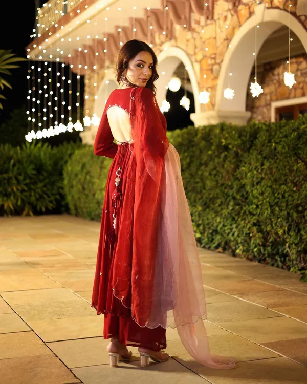 MAROON_BLUSH_EMBROIDERED_GEORGETTE_SUIT_SET