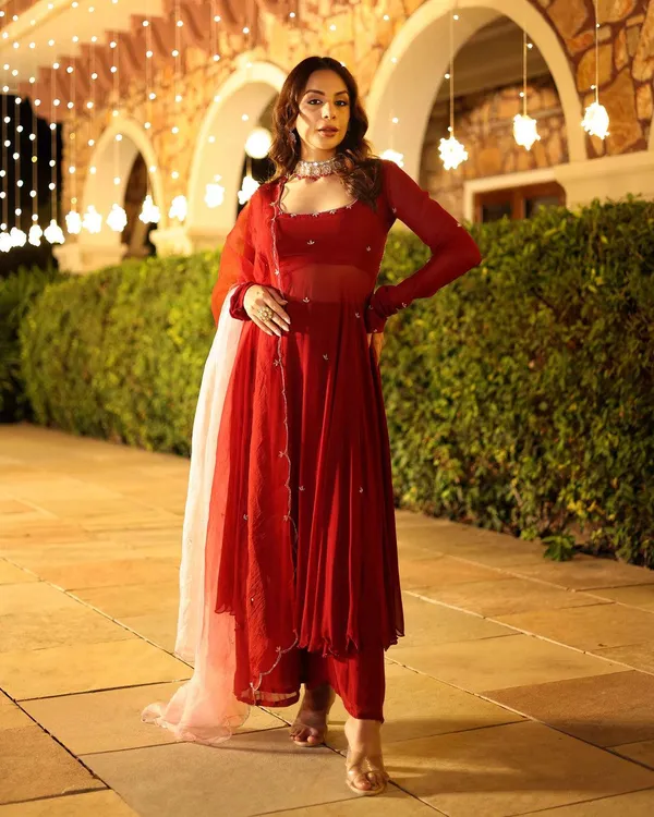 MAROON_BLUSH_EMBROIDERED_GEORGETTE_SUIT_SET