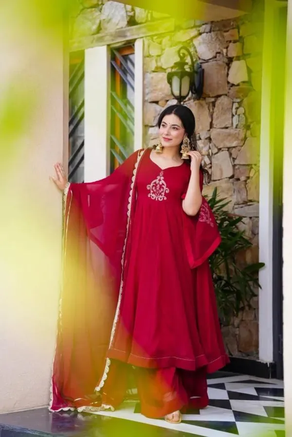 RED_GEORGETTE_SUIT_SET_WITH_DUPATTA