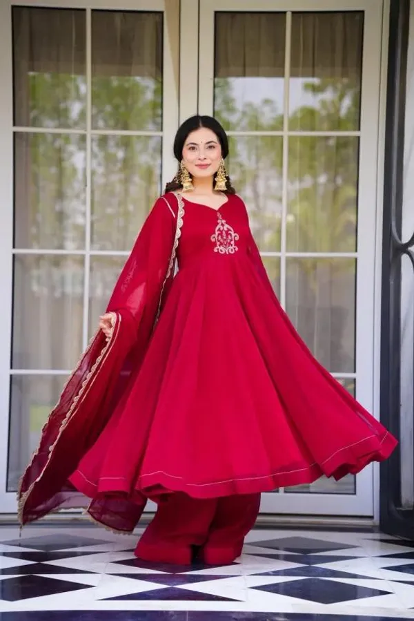 RED_GEORGETTE_SUIT_SET_WITH_DUPATTA