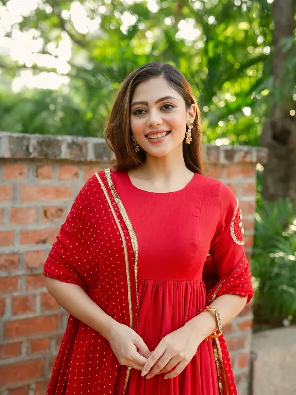 Ruhani_Red_Embroidered_Anarkali_Set