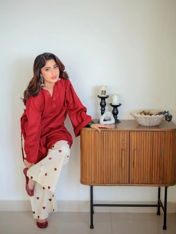 Gulnaar_Classic_Cotton_Kurta_Set_with_Cherry_Print_Pants