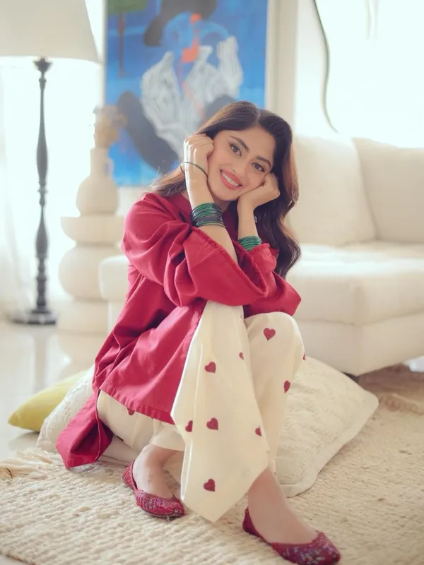 Gulnaar_Classic_Cotton_Kurta_Set_with_Cherry_Print_Pants