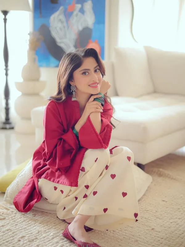 Gulnaar_Classic_Cotton_Kurta_Set_with_Cherry_Print_Pants