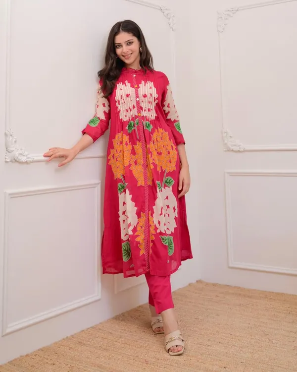 Floral_Charm_Pink_Kurta_Set