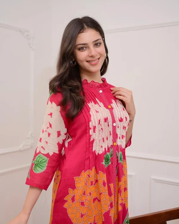 Floral_Charm_Pink_Kurta_Set