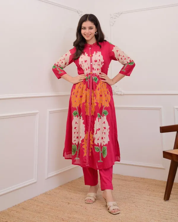 Floral_Charm_Pink_Kurta_Set