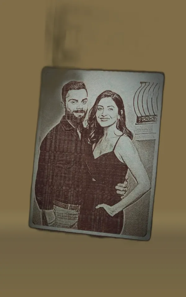 Virat_&_Anushka_Green_Wood_Engraved_Wall_Frame_|_For_Wall_Decoration