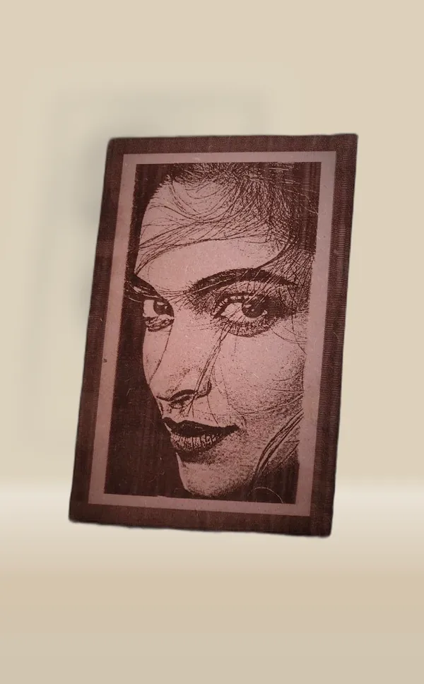 Deepika_Padukone_Beige_Wood_Engraved_Wall_Frame_|_For_Wall_Decoration