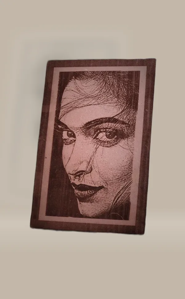 Deepika_Padukone_Beige_Wood_Engraved_Wall_Frame_|_For_Wall_Decoration