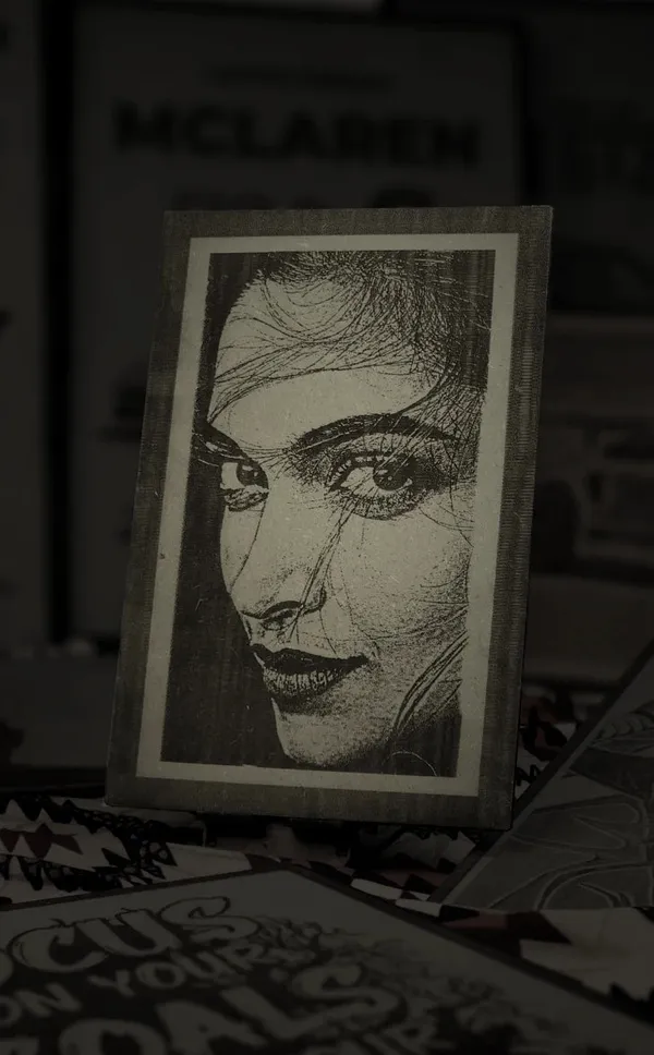 Deepika_Padukone_Green_Wood_Engraved_Wall_Frame_|_For_Wall_Decoration