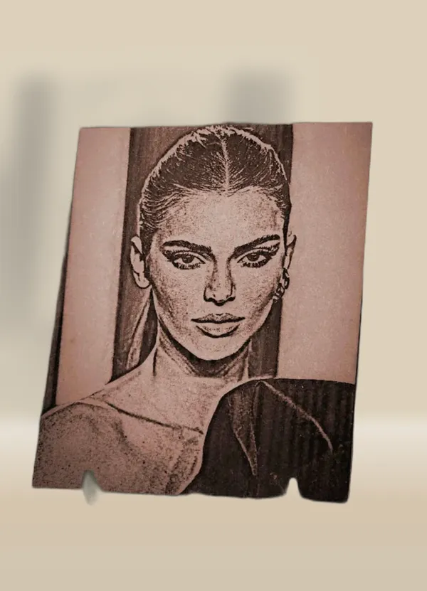 Kendall_Jenner_Beige_Wood_Engraved_Wall_Frame_|_For_Wall_Decoration