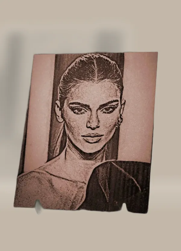 Kendall_Jenner_Beige_Wood_Engraved_Wall_Frame_|_For_Wall_Decoration