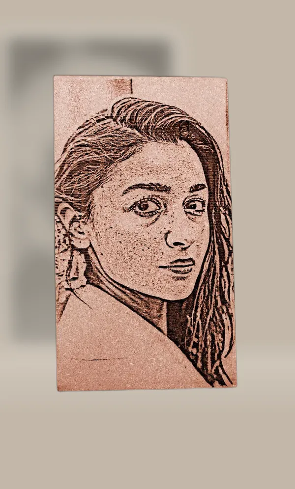 Alia_Bhatt_Beige_Wood_Engraved_Wall_Frame_|_For_Wall_Decoration