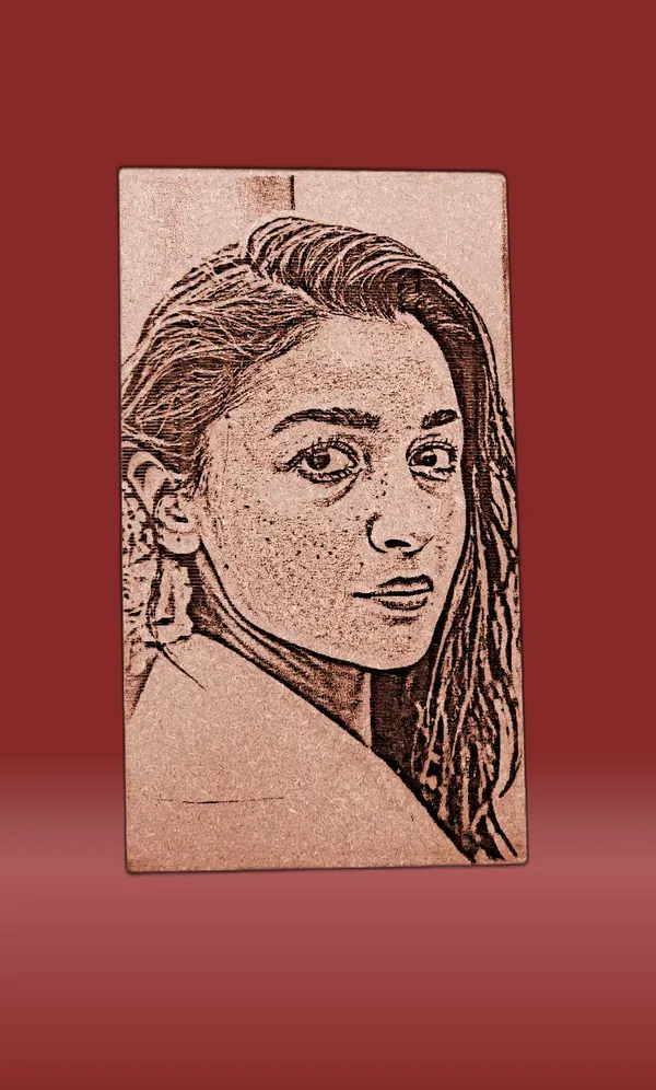 Alia_Bhatt_Beige_Wood_Engraved_Wall_Frame_|_For_Wall_Decoration