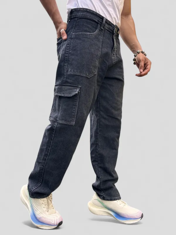 BLACK_BAGGY_CARGO_JEANS_FOR_MEN