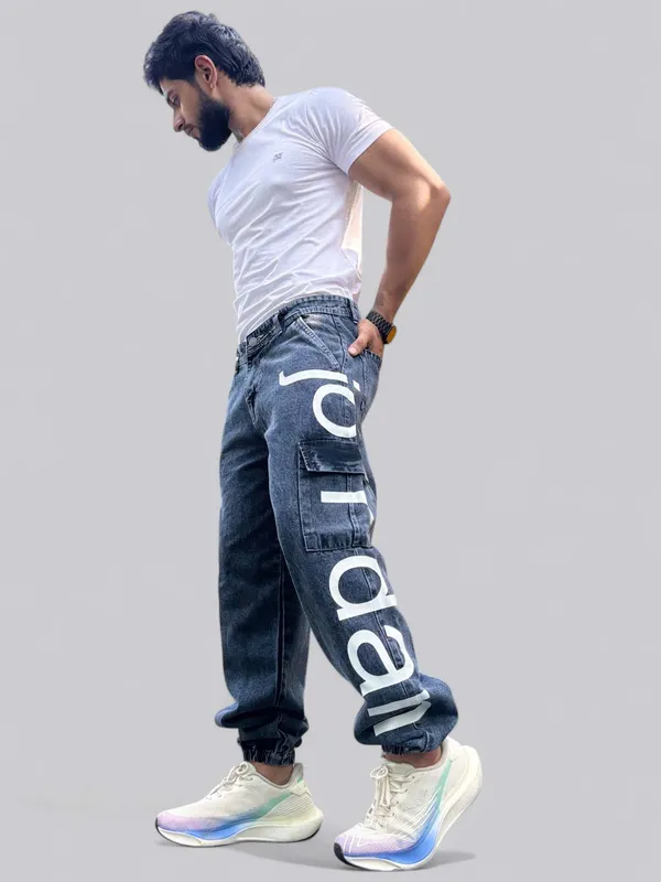 BLACK_JOGGER_WITH_JORDAN_PRINT_CARGO_JEANS_FOR_MEN
