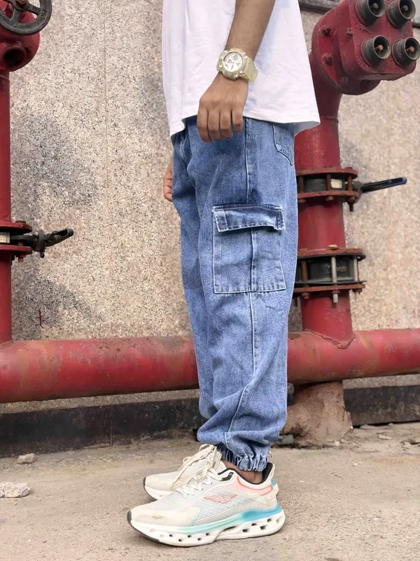 LIGHT_BLUE_LOOSE_FIT_PURE_COTTON_JOGGER_FIT_JEANS_FOR_MEN.