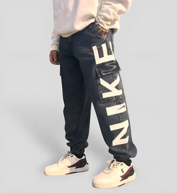NIKE_BLACK_LOOSE_FIT_PURE_COTTON_JOGGER_FIT_JEANS_FOR_MEN.