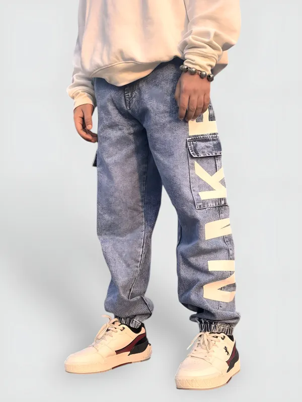 NIKE_LIGHT_BLUE_LOOSE_FIT_PURE_COTTON_JOGGER_FIT_JEANS_FOR_MEN.