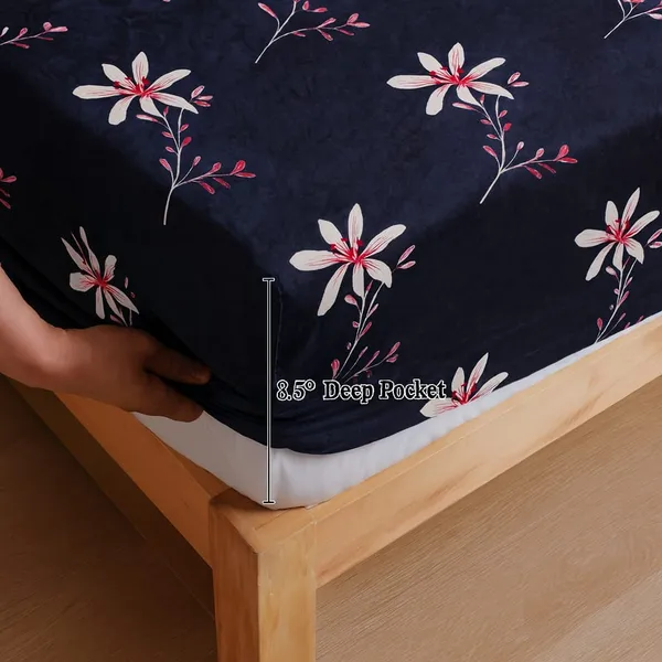 Loyrex_Woolen_King_Fitted_(Elastic)_320_TC_Abstract_Bedsheet_