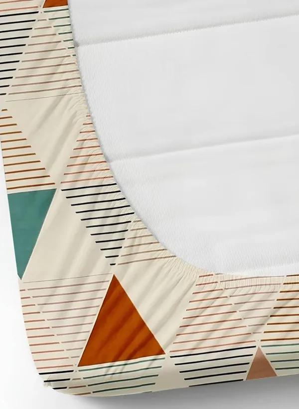 White_&_Pink_350_Tc_Cotton_Microfiber_King_Striped_Fitted_Elastic_Bedsheet_With_2_Pillow_Cover