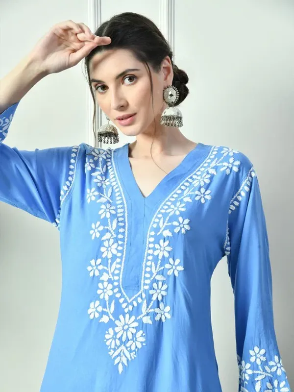 Rayon_Chikankari_Kurti_with_Stylish_V-Neck_|_Hand_Embroidered_Lucknowi_Kurta