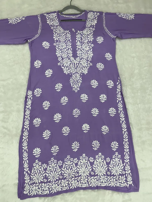 Authentic_Lucknowi_Modal_Chikankari_Kurti