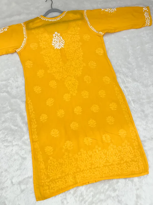 Authentic_Lucknowi_Modal_Chikankari_Kurti