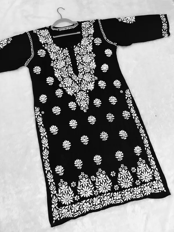 Authentic_Lucknowi_Modal_Chikankari_Kurti