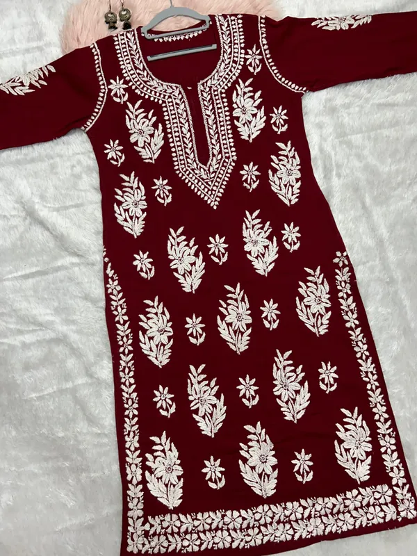 Maroon_Cotton_Lucknowi_Chikankari_Hand_Embroided_Kurti_For_Women