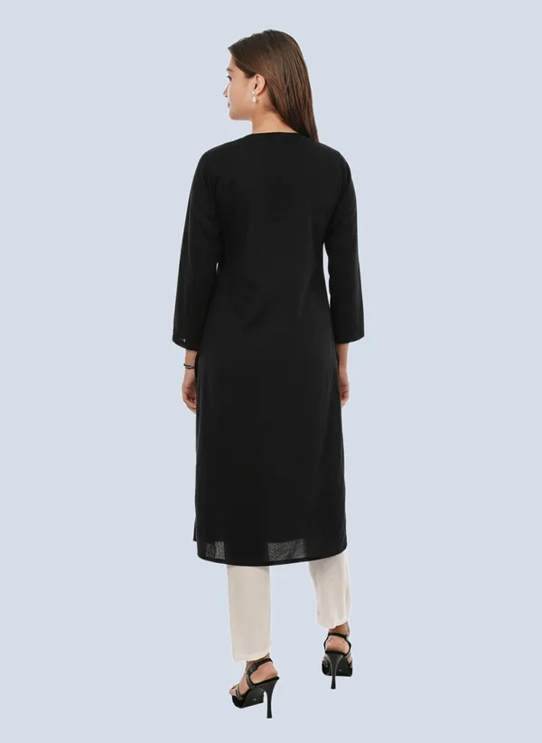 Classic_Cotton_Chikankari_Kurti_–_Light,_Elegant_&_Timeless