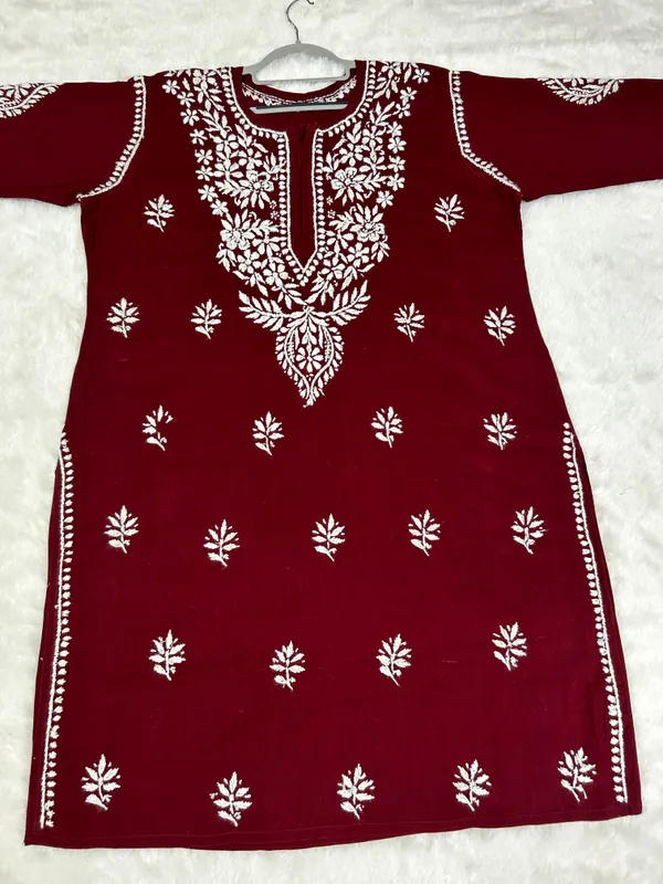Cotton_Lucknowi_Chikankari_Kurti_Soft_&_Elegant
